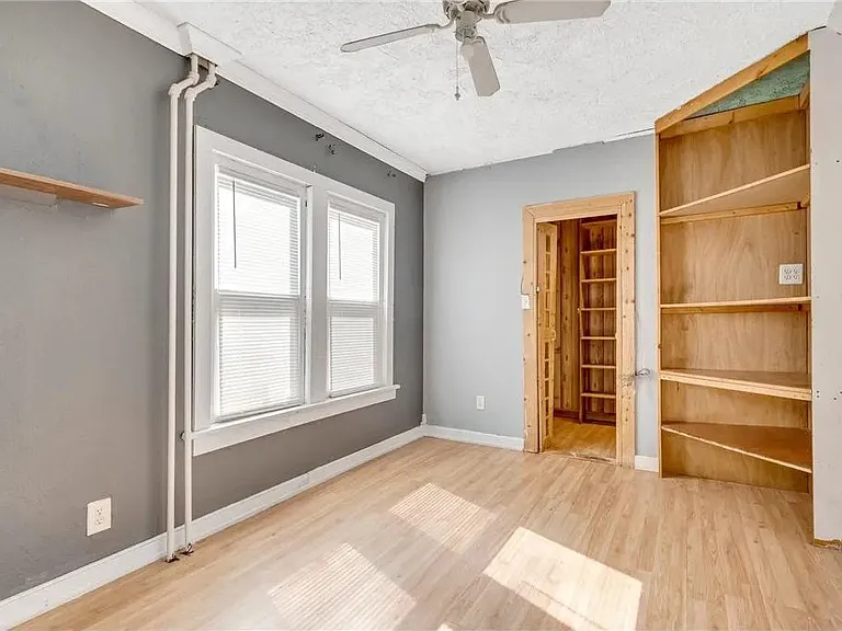 628 Parkway Dr — Photo 9