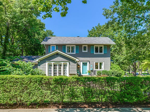 2nd image of 360 Forest Ave