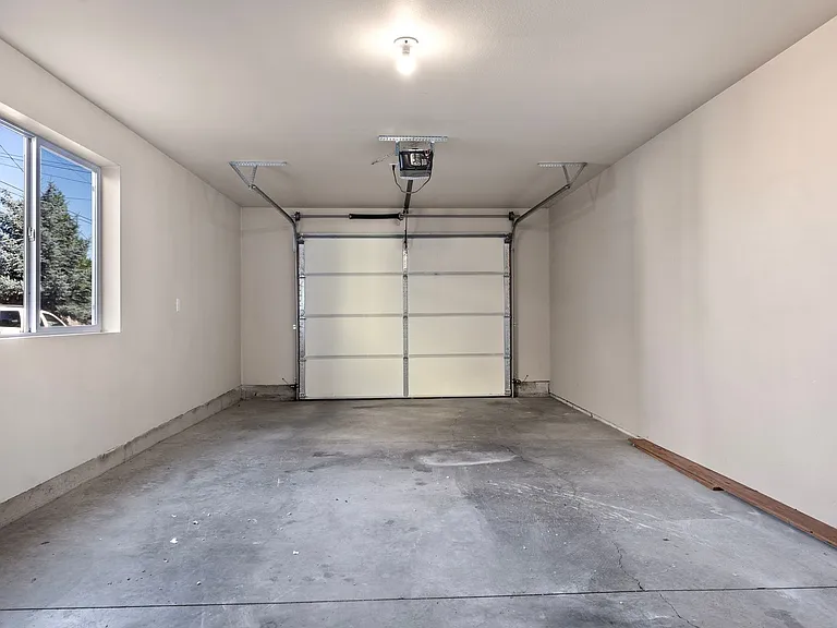 114 SE Roosevelt Ave #&-2 — Photo 14