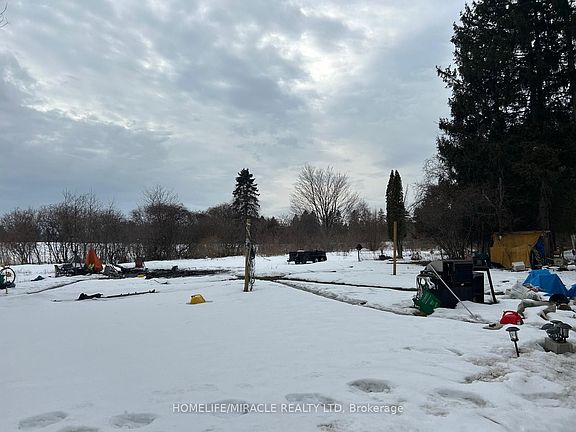 2nd image of 9188 Heritage Rd