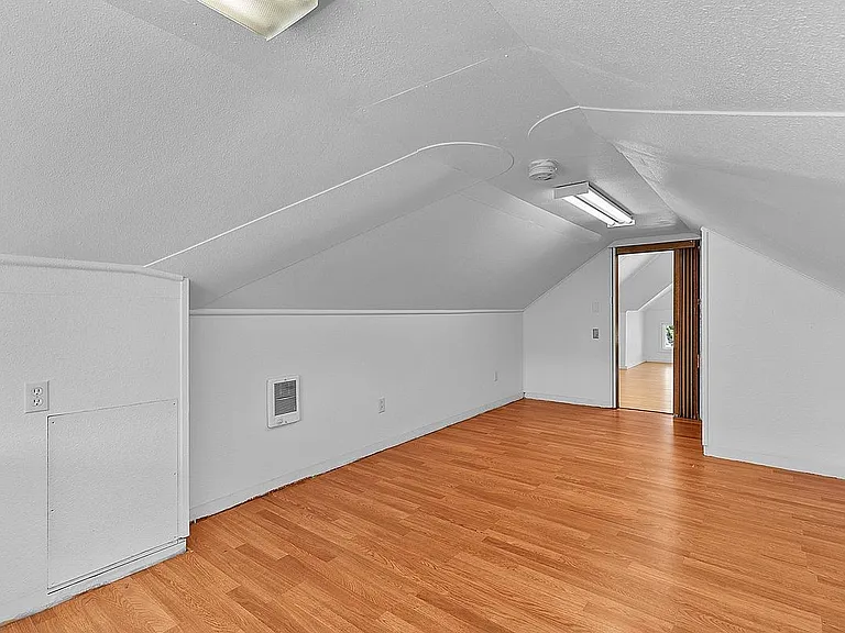 506 Louviers Ave — Photo 19