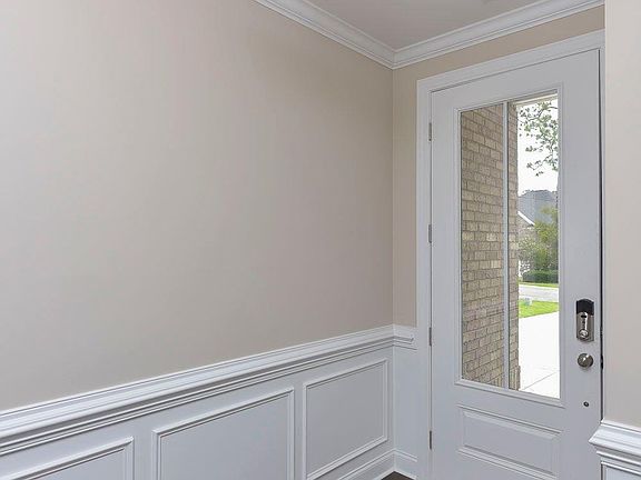 2nd image of 104 Sanibel Cir