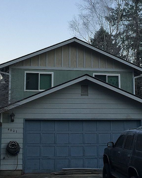 1st image of 4801 129th Pl NE