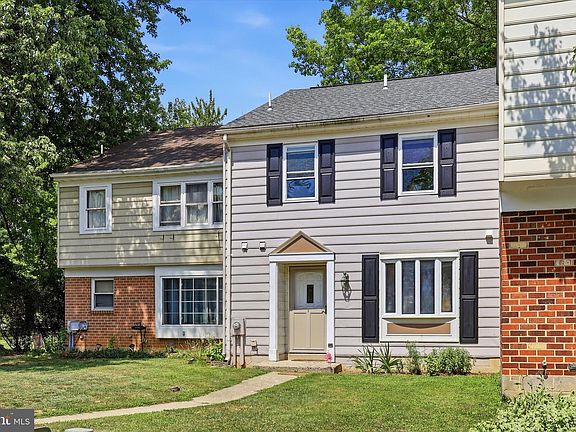 2nd image of 5 Gallorette Ct