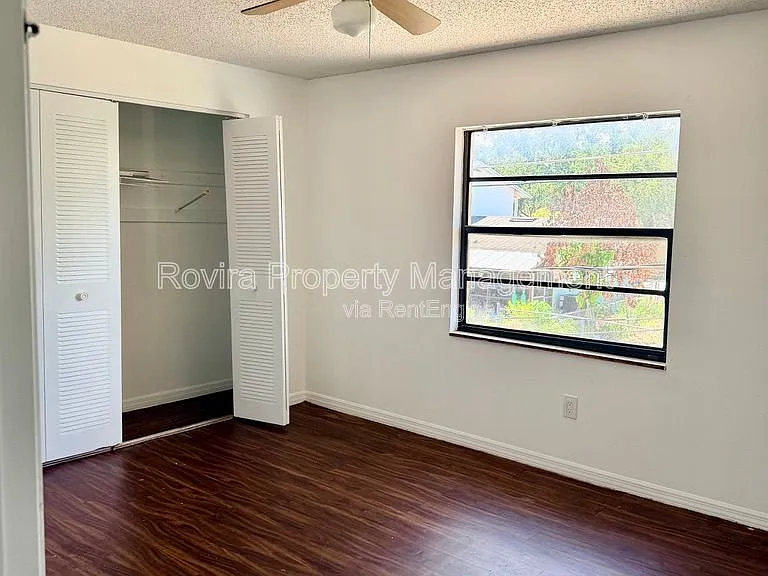 1809 Bronson Dr #D — Photo 1