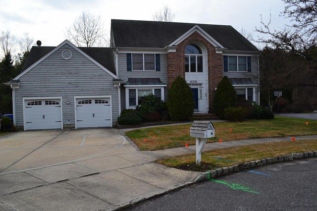 1st image of 1385 Sequoia Cir