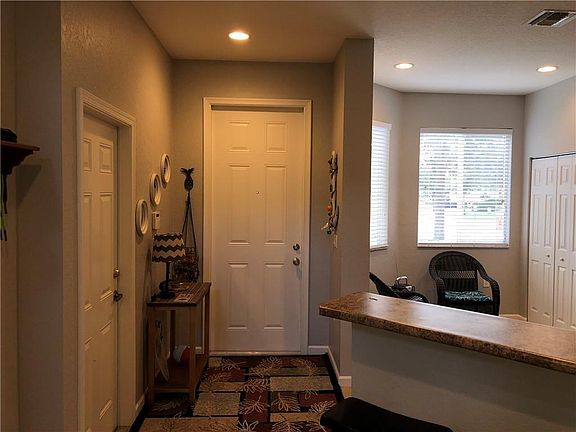 3rd image of 2565 Stockbridge Sq SW
