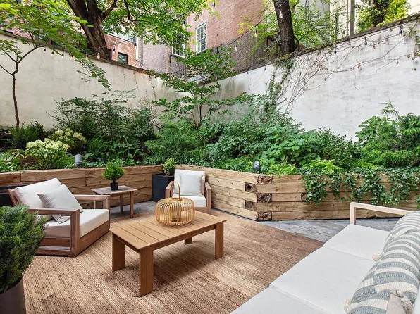 445 W 19th St APT 1G, New York, NY 10011