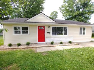 7002 Betsy Ross Dr, Louisville, KY 40272
