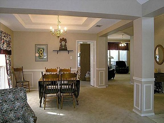 5th image of 5521 Greenwich Dr