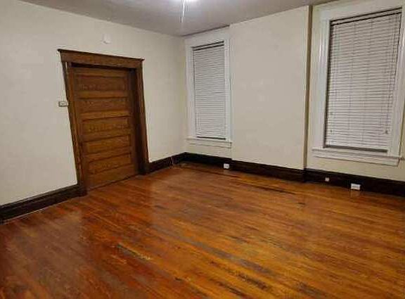 3rd image of 3856 McDonald Ave #A
