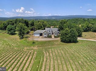 18001 Tranquility Rd, Purcellville, VA 20132