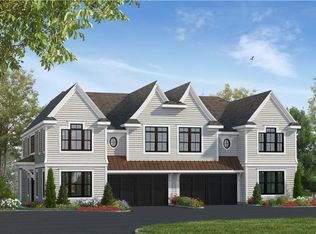 12 Marker Rdg, Irvington, NY 10533