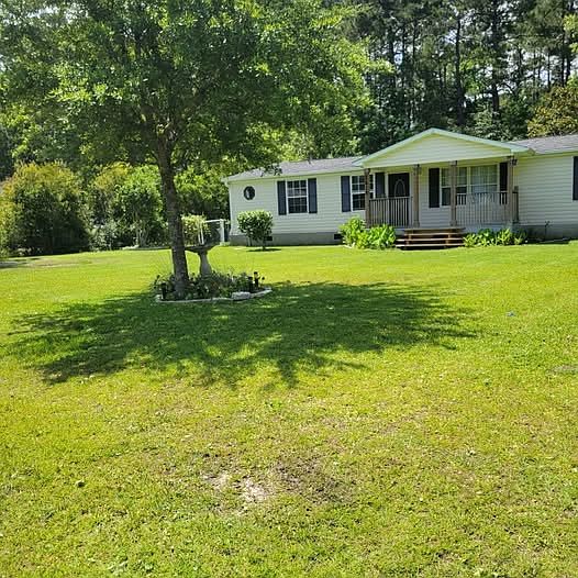 FRONT OF HOUSE W/PORCH