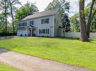 16 Braemore Rd, Natick, MA 01760