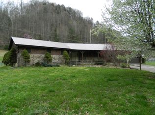 8501 Big Branch Rd, Virgie, KY 41572