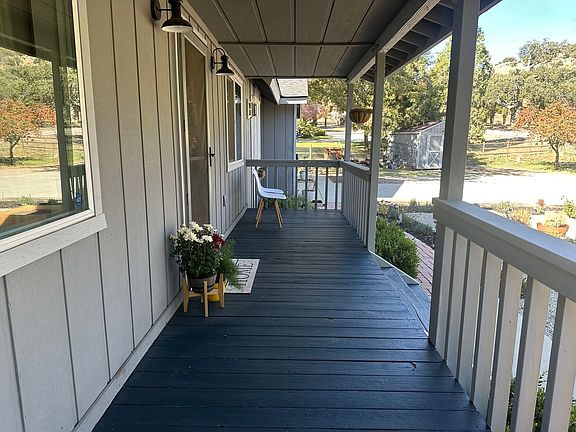 3rd image of 25908 Bear Valley Rd