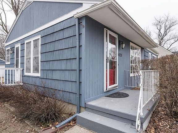 2nd image of 1421 Marlborough Dr