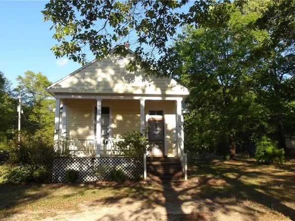5280 Fairview Dr E, Wilmer, AL 36587