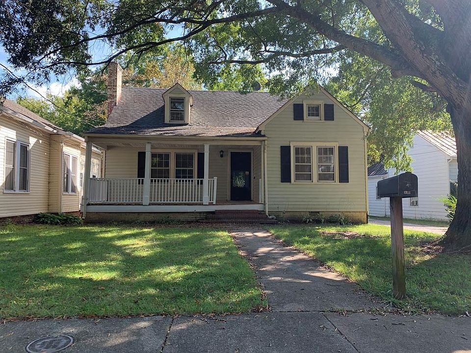 1st image of 1321 Barbour St