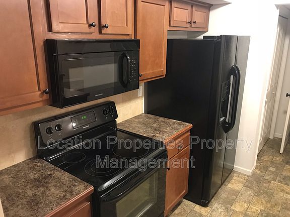 5th image of 1511 W 21st Ter