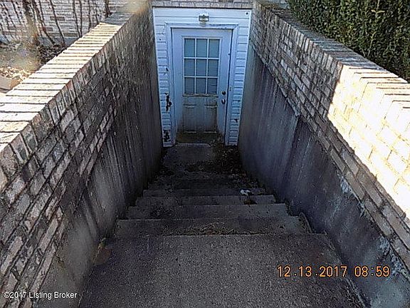 3rd image of 248 Shelby Dr