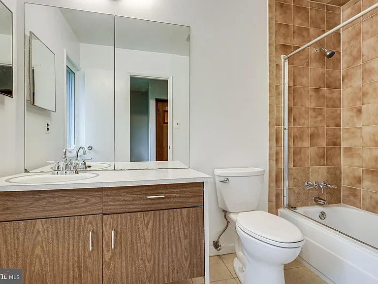 3409 Wessynton Way — Photo 41