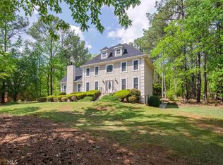 220 Royal Ridge Way, Fayetteville, GA 30215