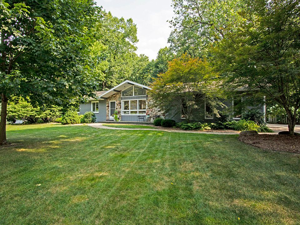 1st image of 6672 Tanglewood Dr SE