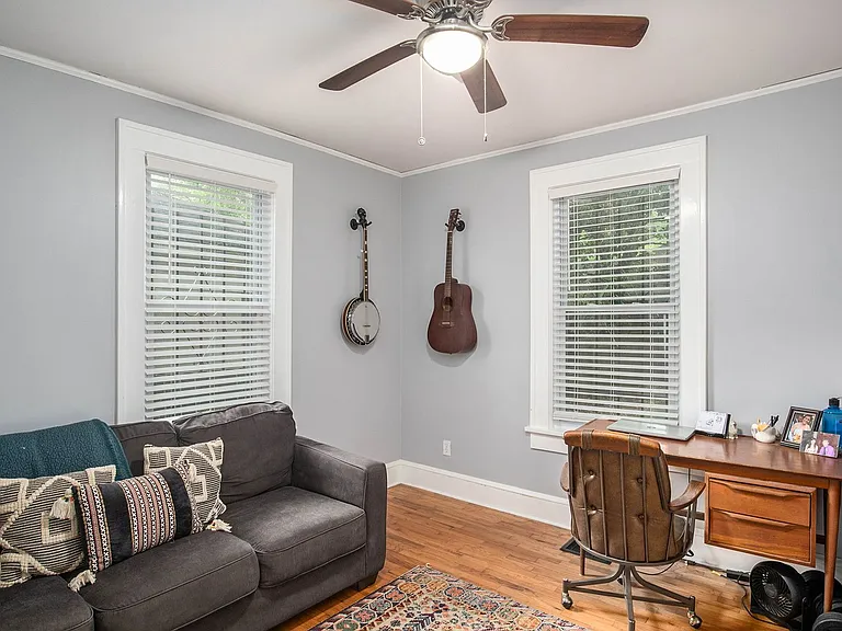 1755 Langston Ave SW — Photo 13