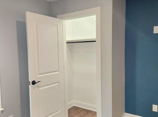 15 S Church St #1, Spring City, PA 19475