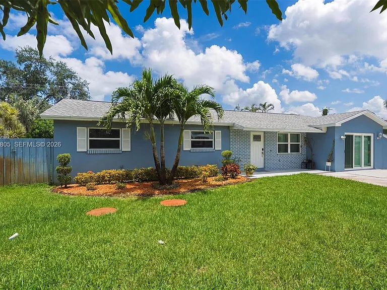 6595 Massachusetts Dr — Photo 2