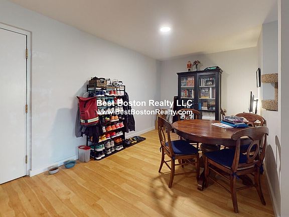 3rd image of 19 Central Rd #16