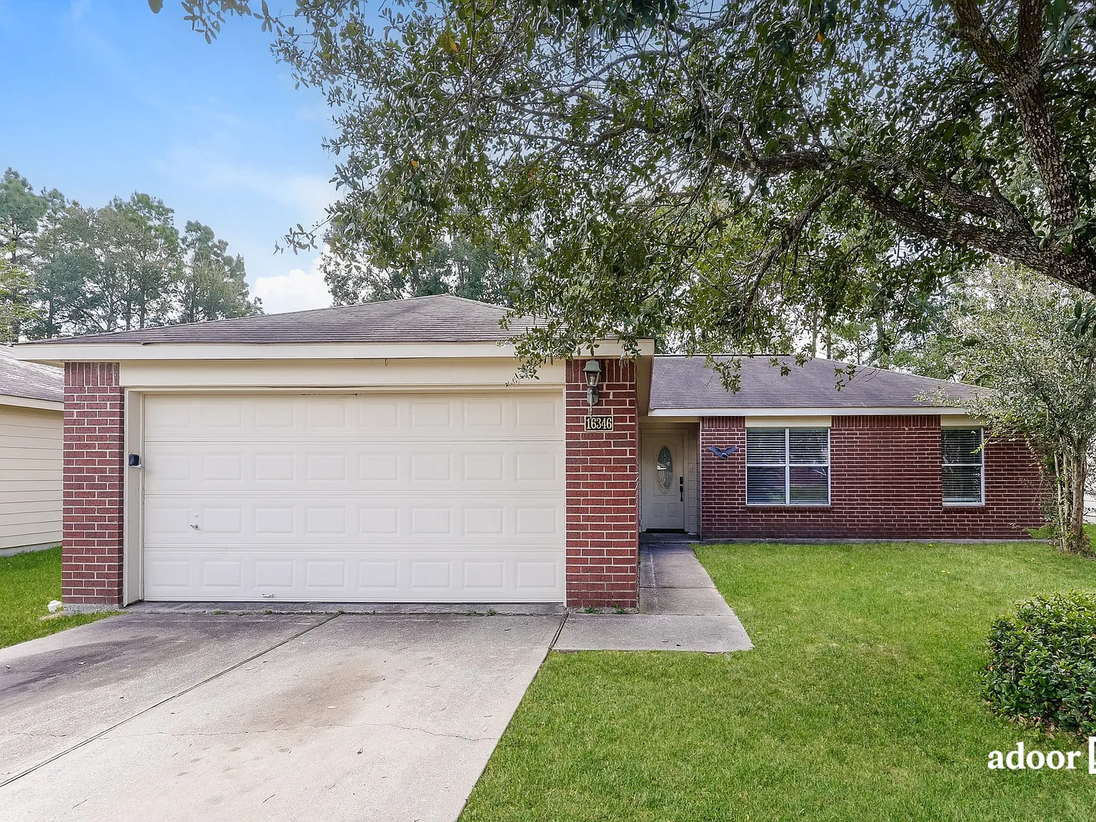 3 bed, 2.0 bath, 1264 sqft, $1,575 — Photo 1