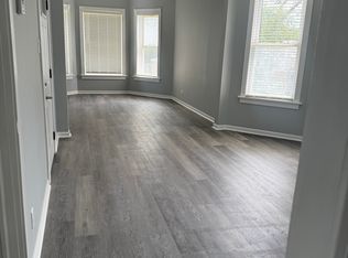 946 N Harding Ave #2, Chicago, IL 60651