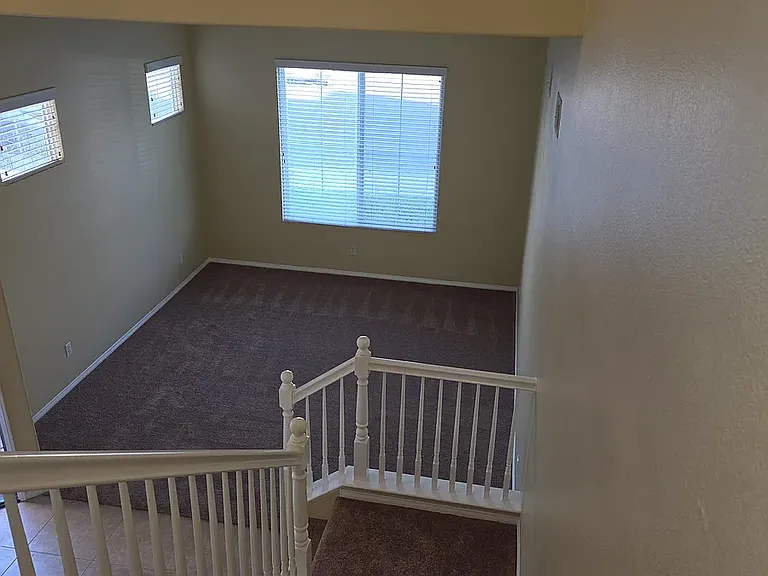 3920 Bluff St — Photo 5