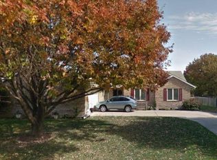 3204 Bowwood Dr, Springfield, IL 62712