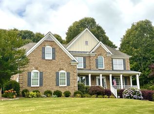 5851 Brookside Ct, Buford, GA 30518