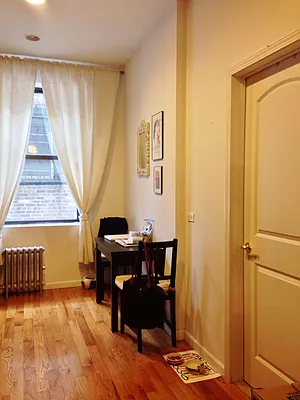 Rented by Sunrise Real Estate | media 11