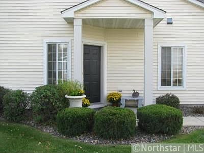 2nd image of 11335 London Ct NE
