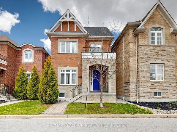 26 Plantain Ln, Richmond Hill, ON L4E 1B9