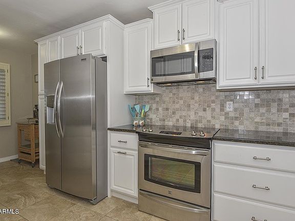 5th image of 10561 W Ocotillo Dr