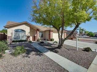 2074 E Devon Rd, Gilbert, AZ 85296