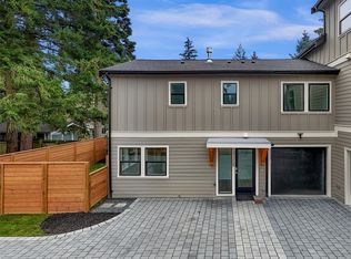 13726 Densmore Ave N #B, Seattle, WA