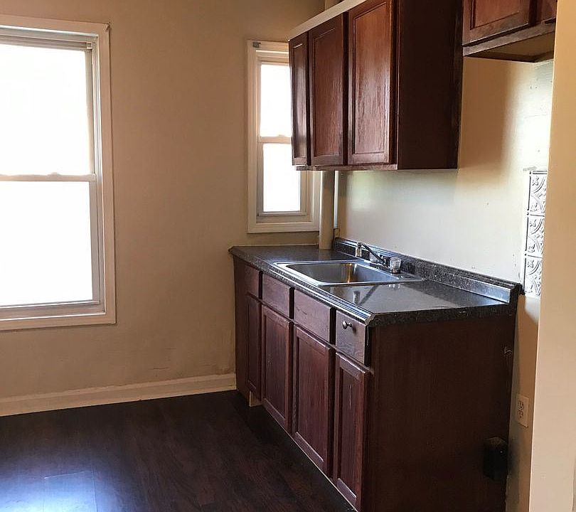 1st image of 241 E Grand Blvd Floor 2