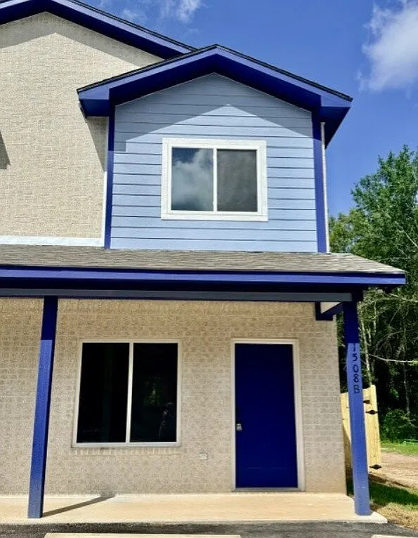 2 bed, 1.5 bath, 952 sqft, $1,295 — Photo 4
