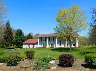 5097 State Route 82, Mantua, OH 44255