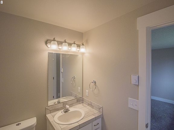 5th image of 7507 NE 121st Ct