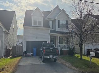 319 Outlaw St, Chesapeake, VA 23320