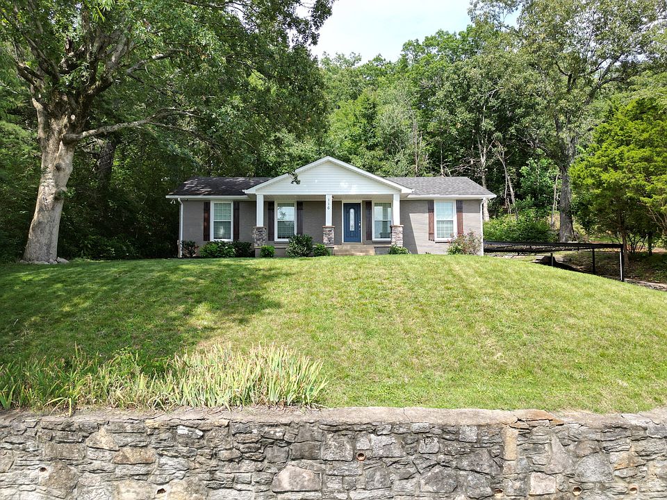1st image of 116 Fairview Cir